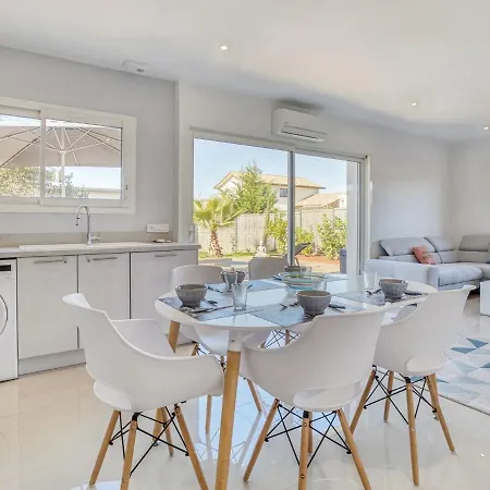 La Bruyere By Interhome Сasa de vacaciones
